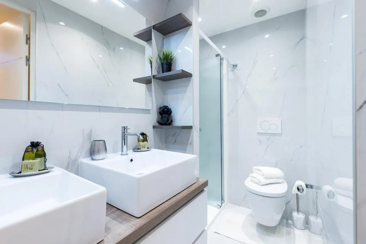 Luxury 3 Bdr Garden & Parking - Angels' Garden Daire Nice 0*,  Fransa