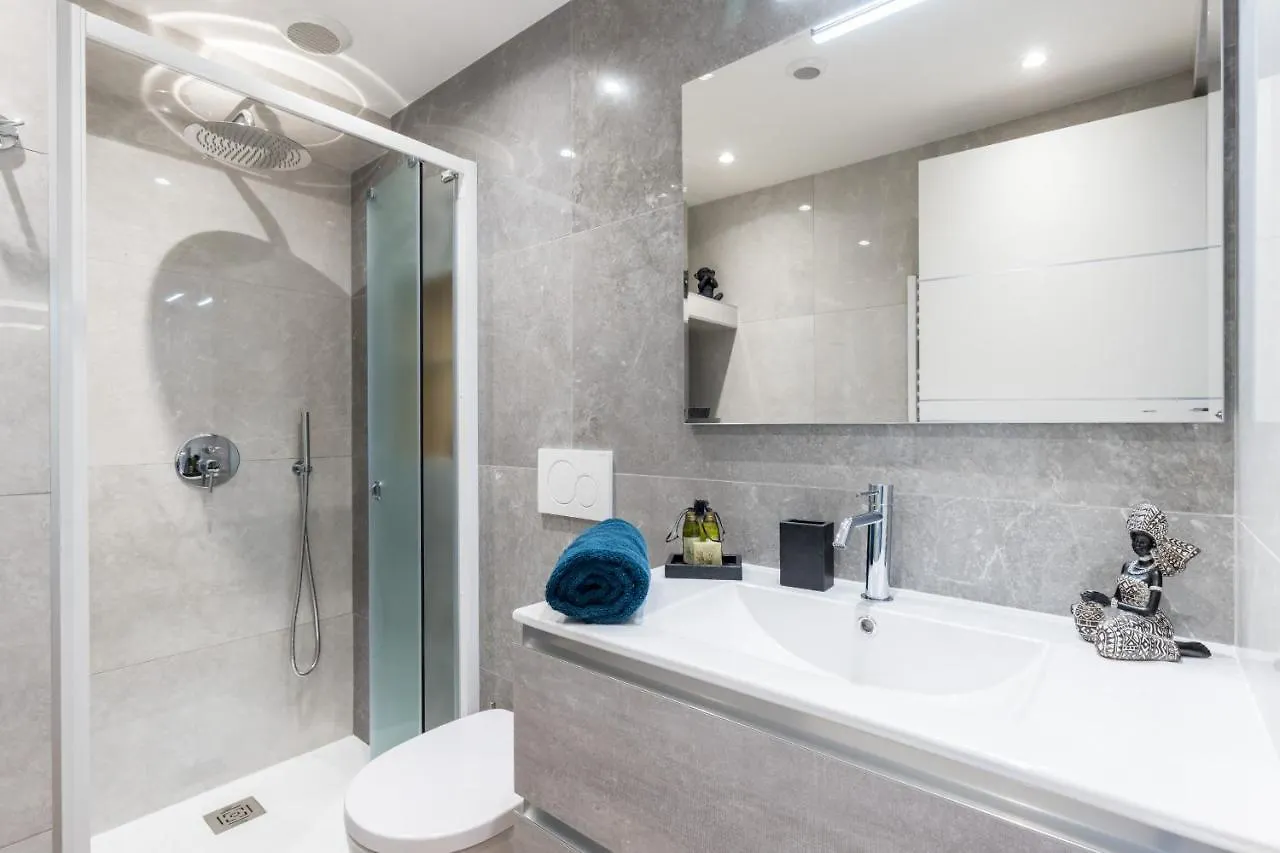 Luxury 3 Bdr Garden & Parking - Angels' Garden Daire Nice