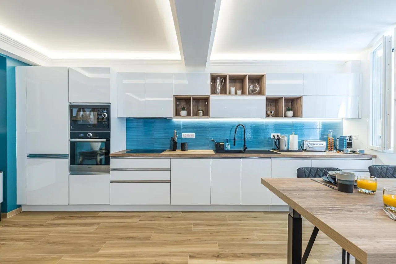 Luxury 3 Bdr Garden & Parking - Angels' Garden Apartment Nice 0*,  France